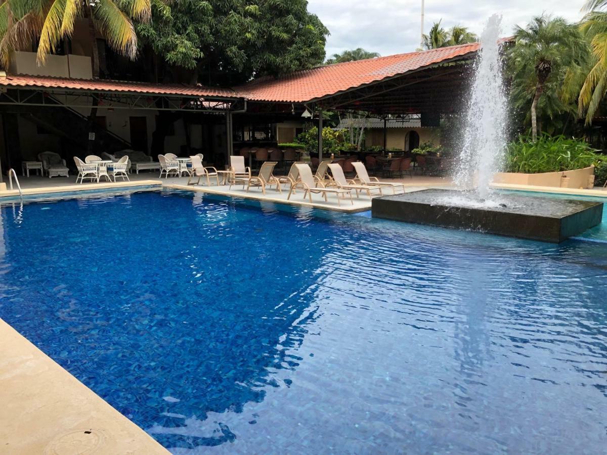 Hotel Coco Palms Playas del Coco 외부 사진